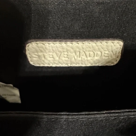 EUC Steve Madden Textured Black and Cream Box Crossbody Bag - Picture 5 of 10